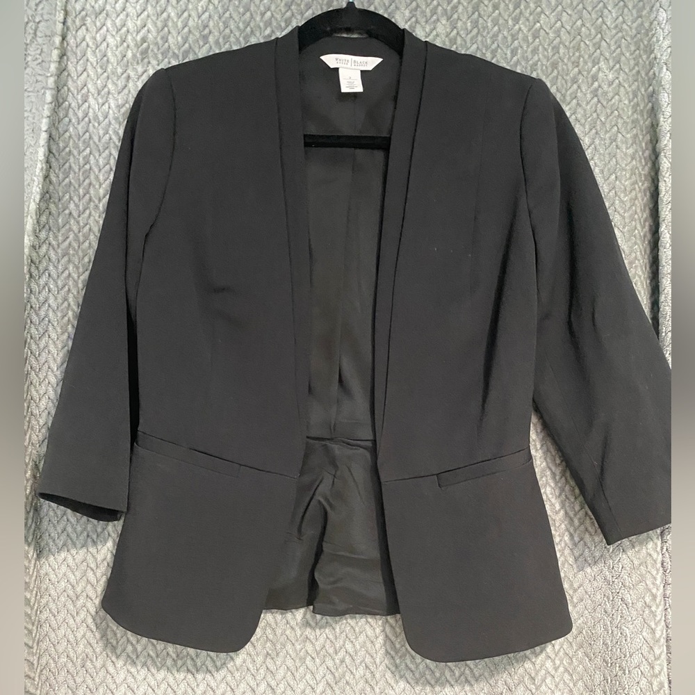 White House Black Market - 3/4 Sleeve Blazer - Size 2